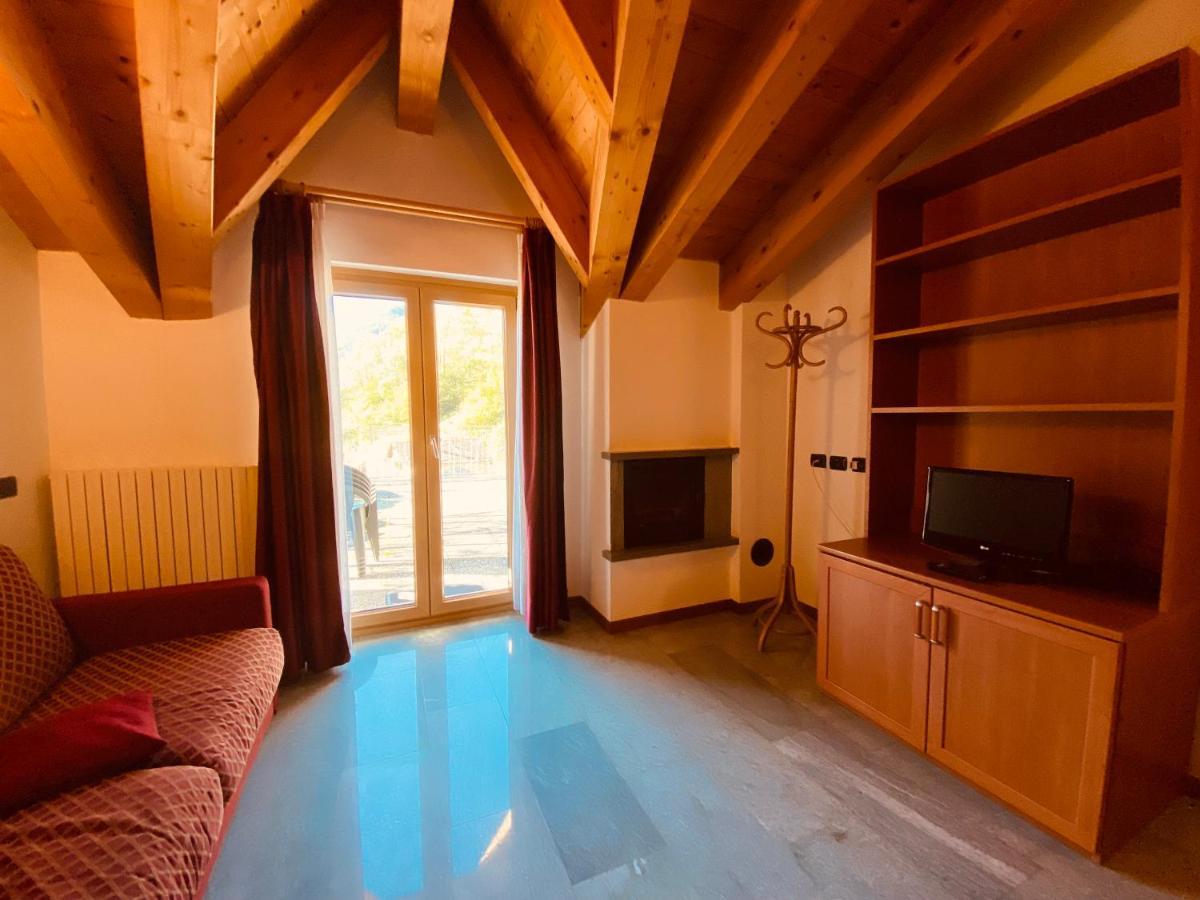 Residence Pizzo Scalino Chiesa in Valmalenco Zewnętrze zdjęcie