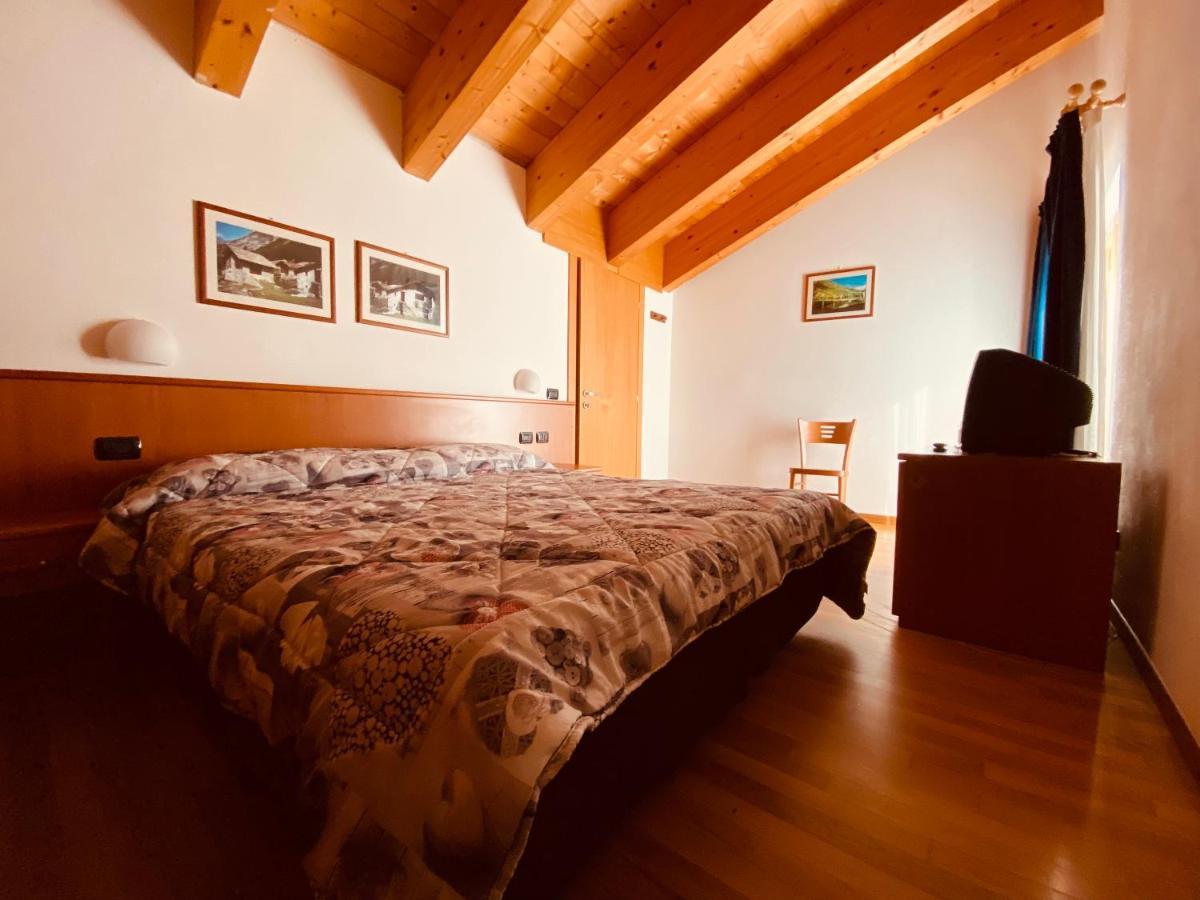 Residence Pizzo Scalino Chiesa in Valmalenco Zewnętrze zdjęcie